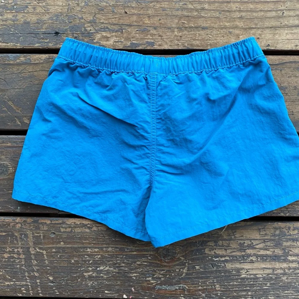 Patagonia is teal baggies shorts outdoor - Picture 3 of 3